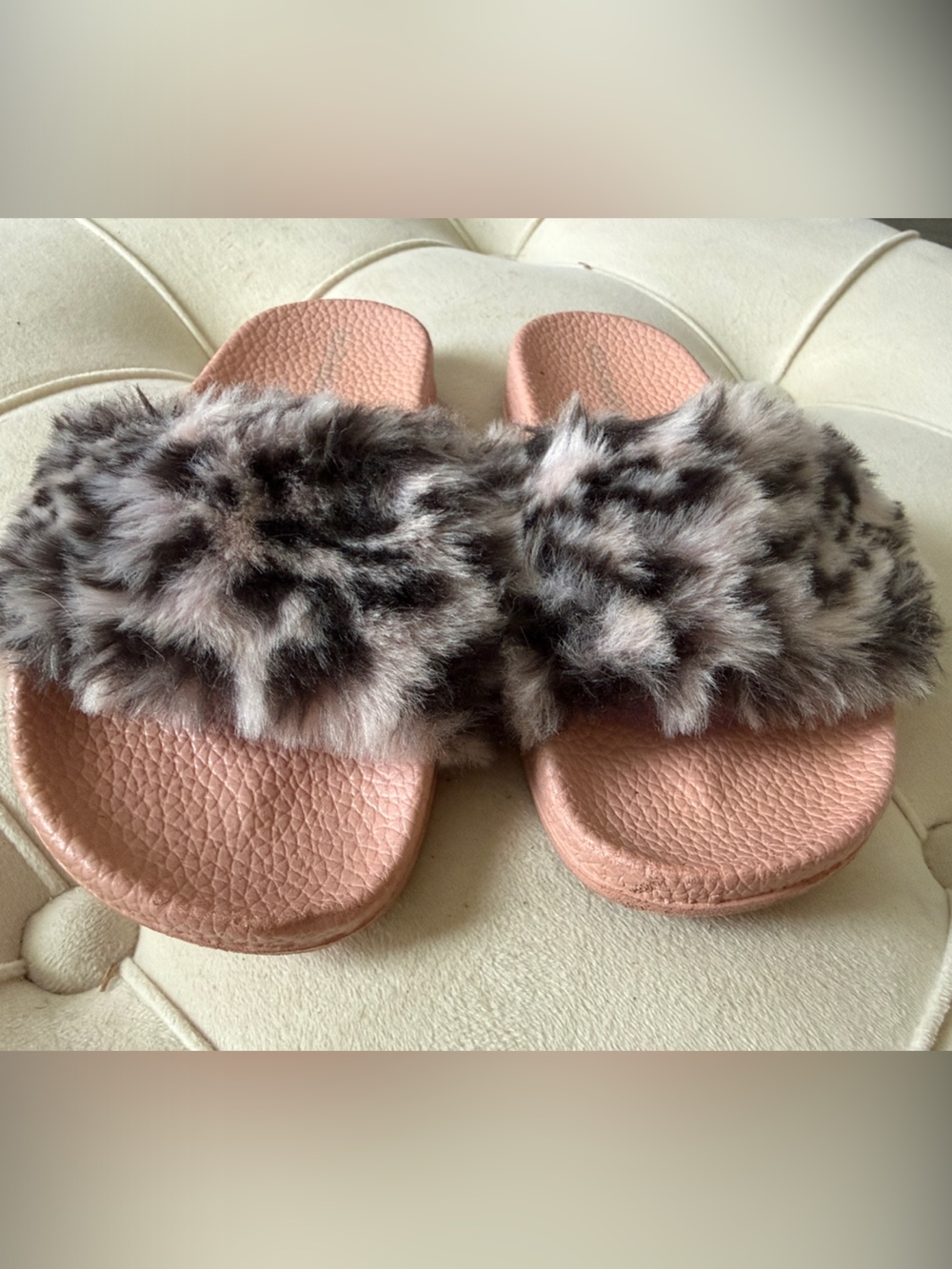 Cat & Jack Pink Slide Sandals with Gray Spotted Faux Fur